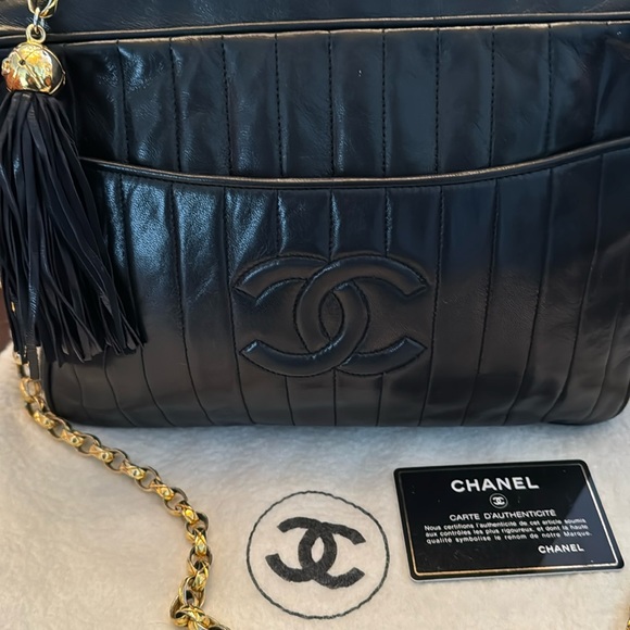 Vintage Chanel Chevron Medium Lambskin Camera Bag by Karl Lagerfeld - Picture 2 of 9